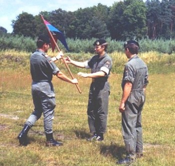 B17